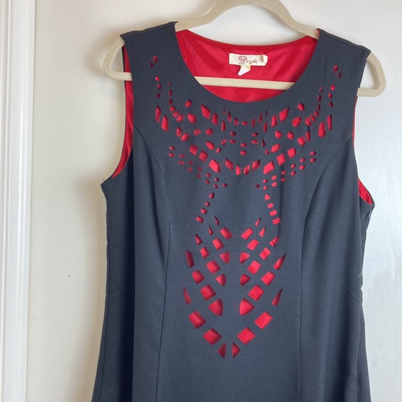 🌞Aryeh Black Over Red Satin Cut Out Detail Sleeveless Midi Dress - Picture 6 of 9